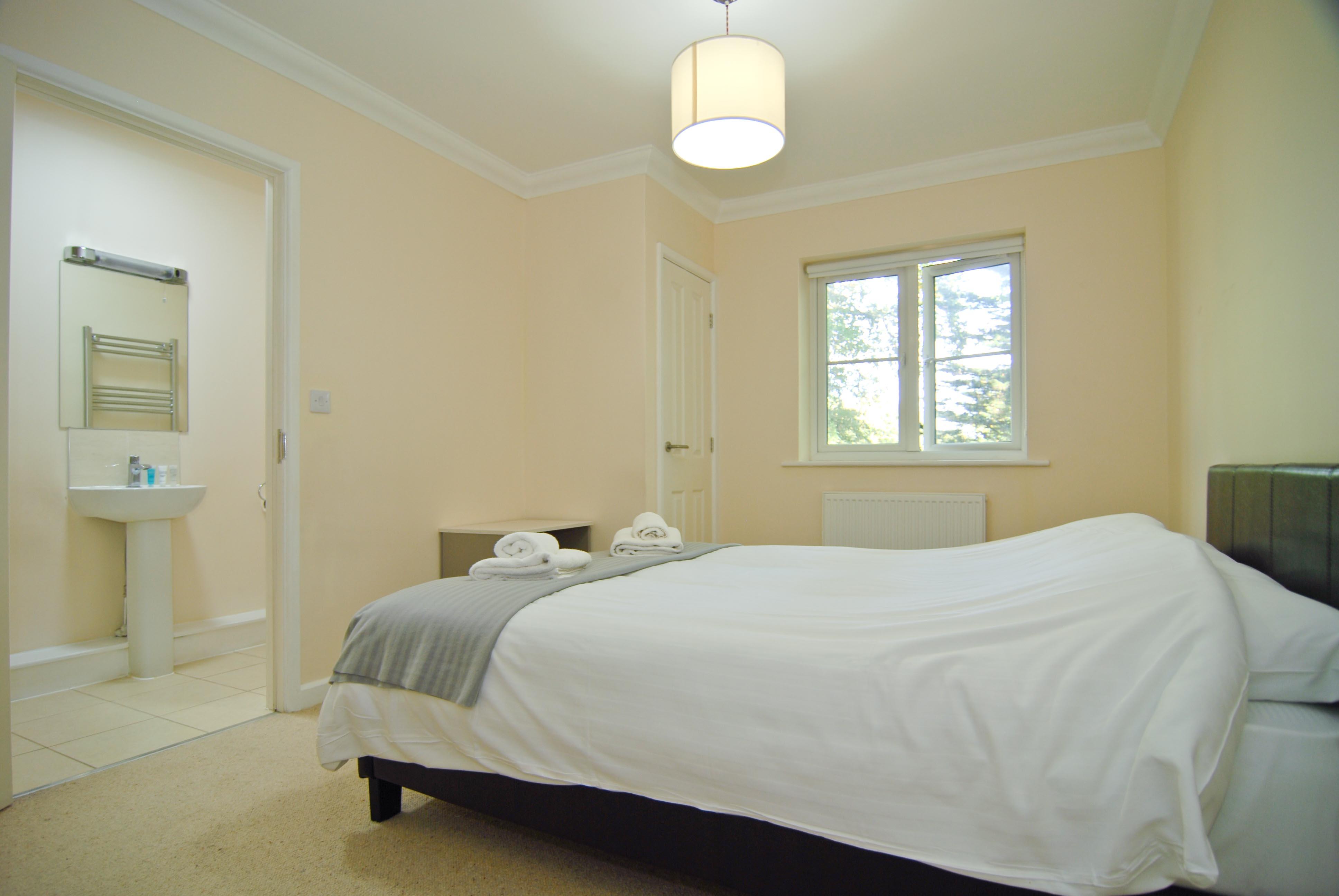 Room And Roof Southampton Serviced Apartments Luaran gambar